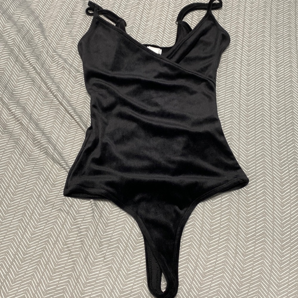 GARAGE black velvet body suit